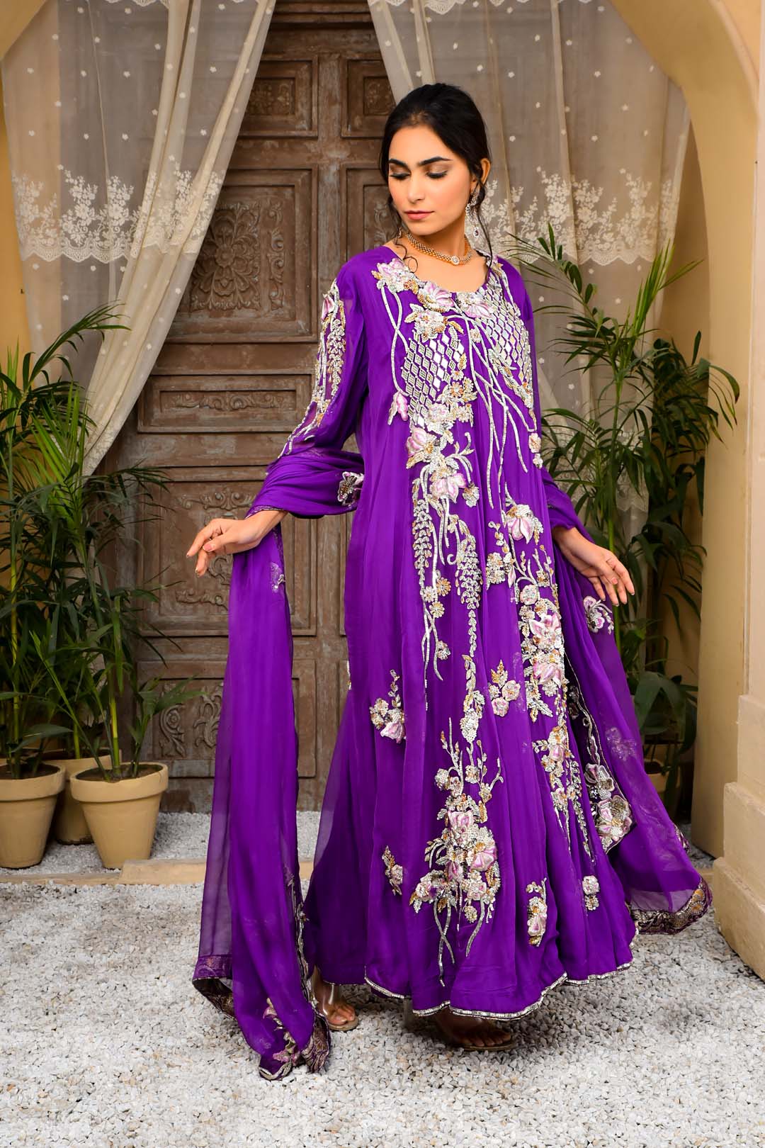 Radiant Flower Elegance