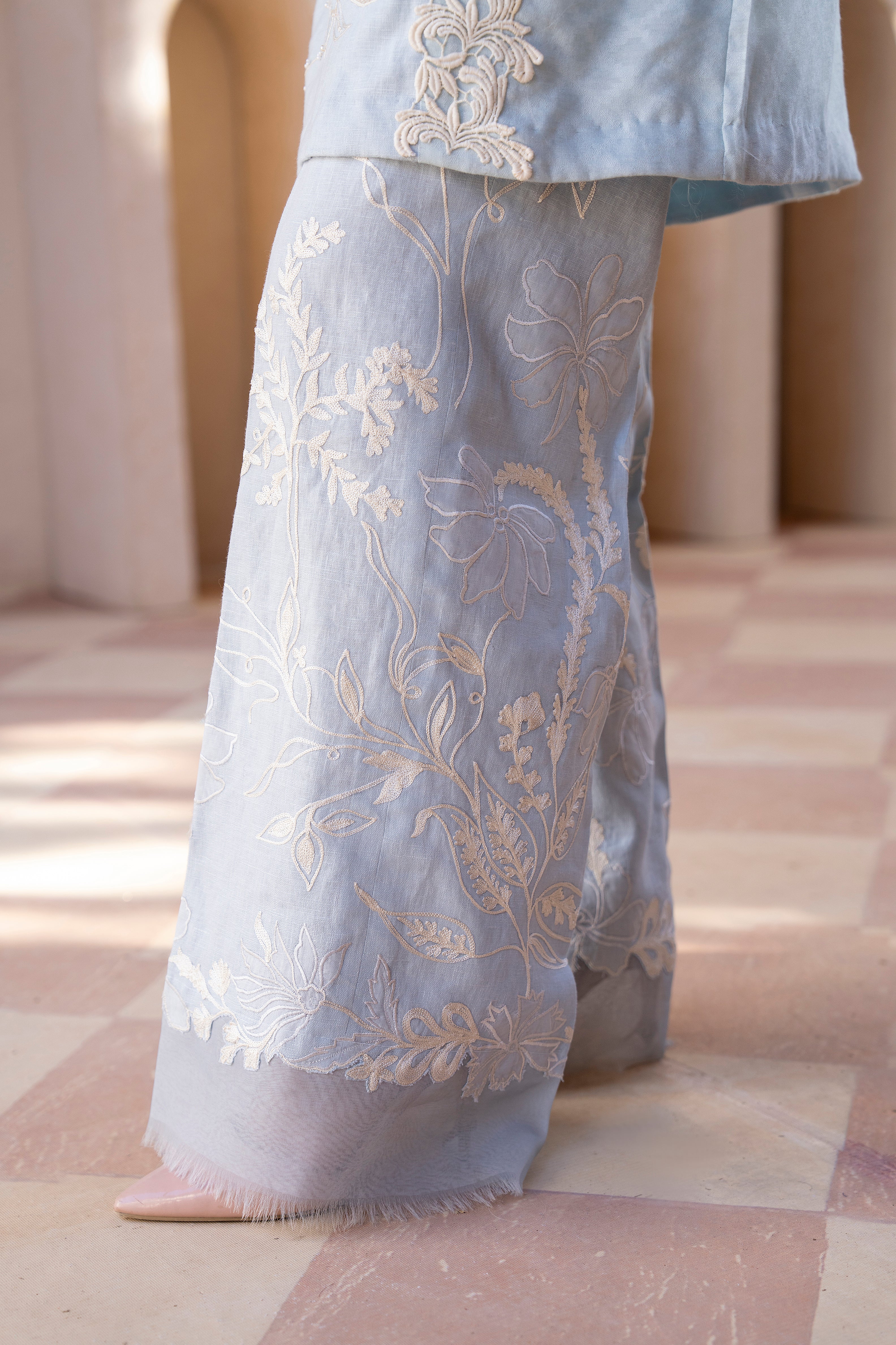 Tranquil Motif Outfit